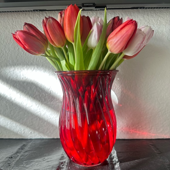 Baby clothes. Sometimes women’s clothing/ shoes. - Picture 1 of 1